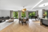 Luxus-Residenz in prestigeträchtiger Neubauvilla - Wohn-/Essbereich