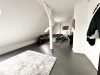 2-Zimmer-Wohnung im Maisonette-Stil mit ausgebautem Spitzboden - Wohnzimmer