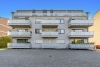 PROVISIONSFREI: Moderne & sanierte 2-Zimmer-Wohnung mit Balkon und tollem Ausblick! - Hausansicht