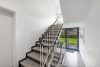 PROVISIONSFREI: Moderne & sanierte 2-Zimmer-Wohnung mit Balkon und tollem Ausblick! - Flur