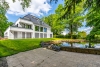 A Class of Its Own - High-End Gartenresidenz in Premium-Neubauvilla - Rückansicht