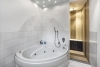 Außergewöhnliche Doppelhaushälfte mit Einliegerwohnung, Sauna und Kamin! - Badewanne