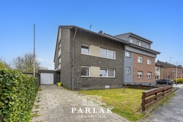 Großzügiges Wohnhaus mit idyllischem Garten, Balkon und Loggia – vielseitiges Raumangebot, 41517 Grevenbroich, Einfamilienhaus