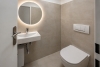Stilvoll sanierte Maisonettewohnung mit Sonnen-Loggia in Rheinnähe - Gäste-WC Beispiel
