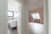 Stilvoll sanierte 4-Zimmer-Wohnung mit Sonnenbalkon in Düsseldorf-Oberkassel - Bad & Schlafzimmer